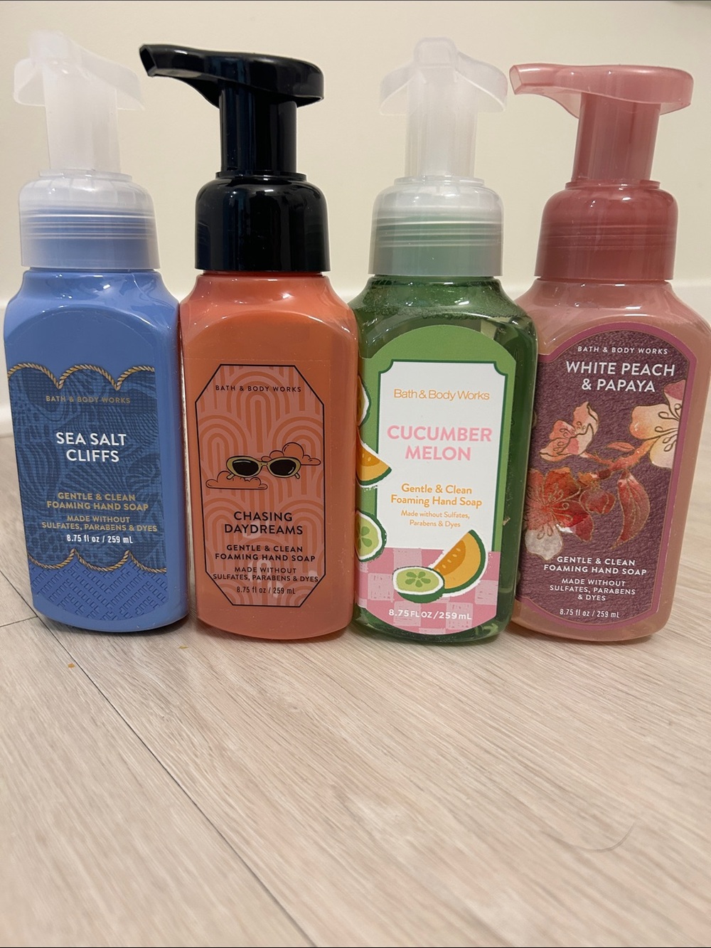 Bath & Body Works (NWT) Foaming Hand Soap Set of 4 #6—Various Scents